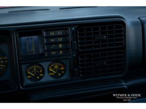 Immagine 13/27 di Lancia Delta HF Integrale (1991)