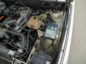 Image 37/42 of BMW 528i (1900)