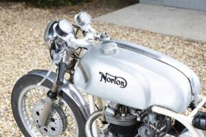 Imagen 14/37 de Norton DUMMY (1960)