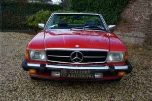 Image 50/50 of Mercedes-Benz 500 SL (1983)