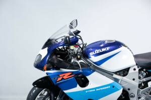 Bild 21/50 von Suzuki TL 1000R (1999)