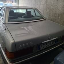 Image 5/6 of Mercedes-Benz 380 SL (1984)