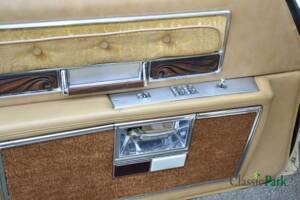 Image 19/50 de Buick Electra 225 Hardtop (1976)