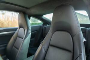 Bild 32/50 von Porsche 911 Carrera 4S (2015)