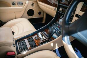 Imagen 30/41 de Bentley Continental R (2001)