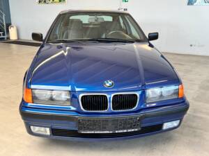 Imagen 4/51 de BMW 323ti Compact (1998)