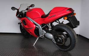 Image 23/66 of Triumph Daytona T595 (1998)