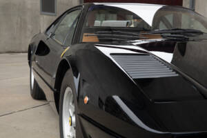 Image 9/38 of Ferrari 308 GTB (1977)