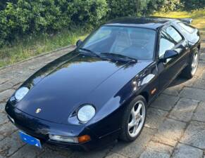 Imagen 4/26 de Porsche 928 GTS (1995)