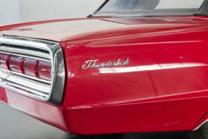 Bild 24/50 von Ford Thunderbird (1966)