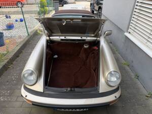 Bild 9/9 von Porsche 911 Carrera 3.2 (1986)