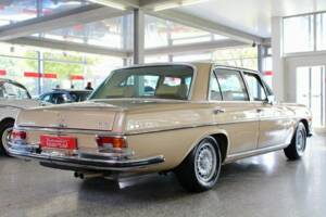 Bild 4/20 von Mercedes-Benz 300 SEL 6.3 (1969)