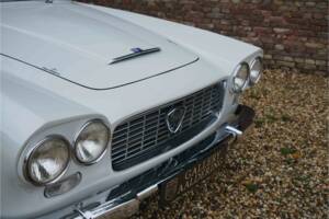 Image 42/50 of Lancia Flaminia GT 2.5 3C Touring (1964)
