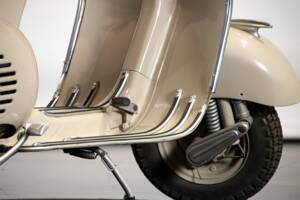 Bild 31/50 von Piaggio Vespa 150 "Struzzo" VL (1955)