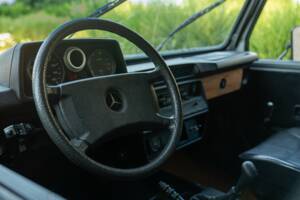 Immagine 40/50 di Mercedes-Benz 280 GE (SWB) (1981)
