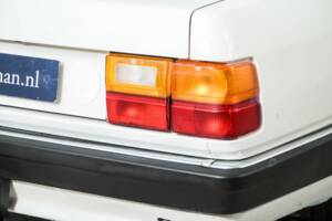Image 30/50 of Audi 100 - 1.8 (1987)