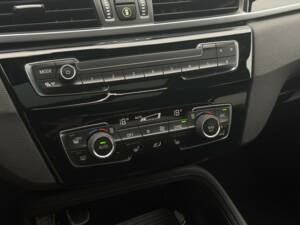 Obraz 25/39 pojazdu BMW X1 sDrive18i (2018)
