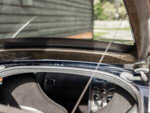 Image 63/65 of Aston Martin Vantage GT8 (2017)