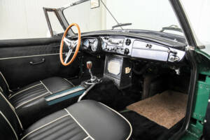 Image 12/50 de MG MGB (1967)