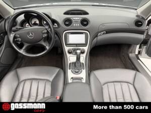 Bild 13/15 von Mercedes-Benz SL 55 AMG (2004)