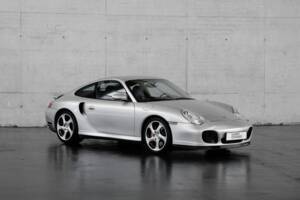 Image 8/49 of Porsche 911 Turbo (2002)