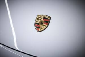 Bild 41/100 von Porsche 911 Carrera 4S (2004)