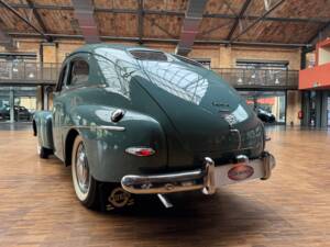 Image 13/34 of Volvo PV 444 (1951)