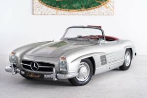 Image 1/36 of Mercedes-Benz 300 SL Roadster (1961)