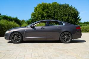 Immagine 4/50 di Jaguar XF 3.0 D-S (2008)