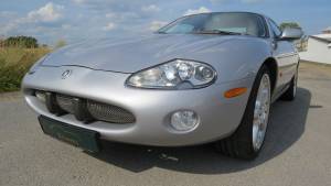 Imagen 14/50 de Jaguar XKR &quot;Silverstone&quot; (2000)