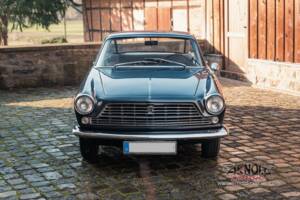 Image 2/45 of FIAT 2300 S Coupe (1963)