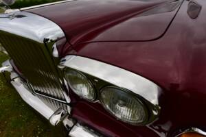 Bild 46/50 von Bentley T 1 (1970)