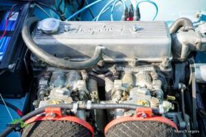 Image 15/43 of Triumph TR 4 (1962)