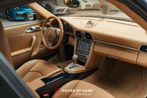 Immagine 16/23 di Porsche 911 Turbo (2006)