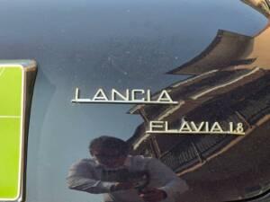 Image 32/38 of Lancia Flavia 1.8 (Pininfarina) (1963)