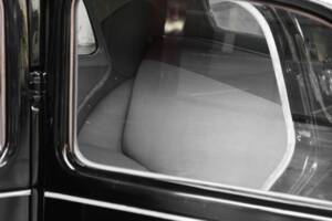 Image 30/50 of Citroën Traction Avant 11 BL (1953)