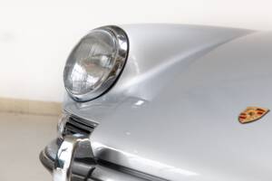 Image 26/34 of Porsche 911 2.0 S (1966)