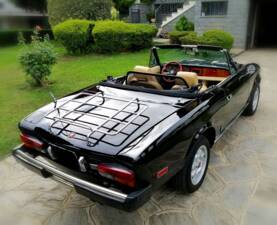 Bild 26/30 von FIAT Spider 2000 (1980)