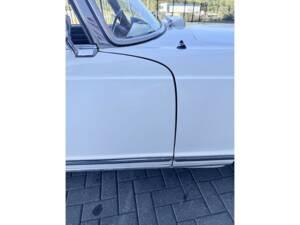 Image 25/50 of Mercedes-Benz 280 SL (1970)