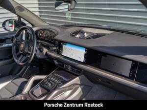 Imagen 17/34 de Porsche Cayenne Turbo S E-Hybrid (2023)