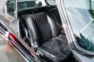Imagen 31/49 de Aston Martin DB 6 Mk II (1970)