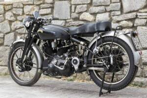 Bild 32/44 von Vincent Black Shadow C (1952)