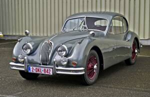 Bild 2/50 von Jaguar XK 140 FHC (1954)