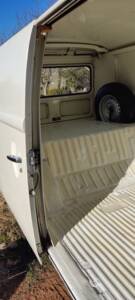 Imagen 38/50 de Volkswagen T2b panel van (1979)