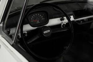 Image 18/48 of Subaru 360 (1970)