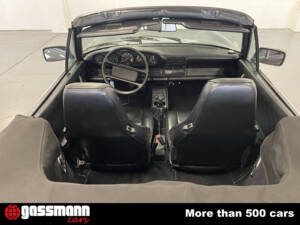 Bild 9/15 von Porsche 911 Carrera 3.2 (1989)