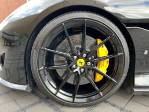 Image 14/37 of Ferrari Portofino (2019)