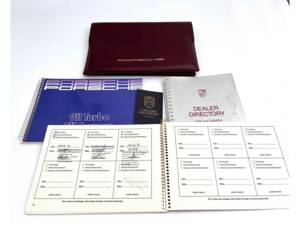 Afbeelding 10/50 van Porsche 911 Carrera 3.2 (1988)