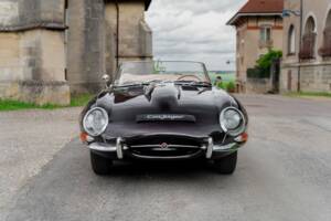 Imagen 5/50 de Jaguar E-Type 4.2 (1967)
