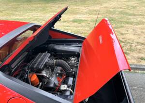 Bild 19/38 von Ferrari Mondial Quattrovalvole (1982)